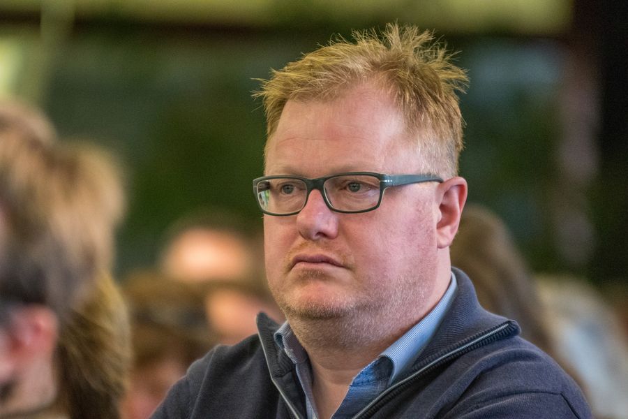 Wenn man nicht dabei ist, hält man sich besser raus!